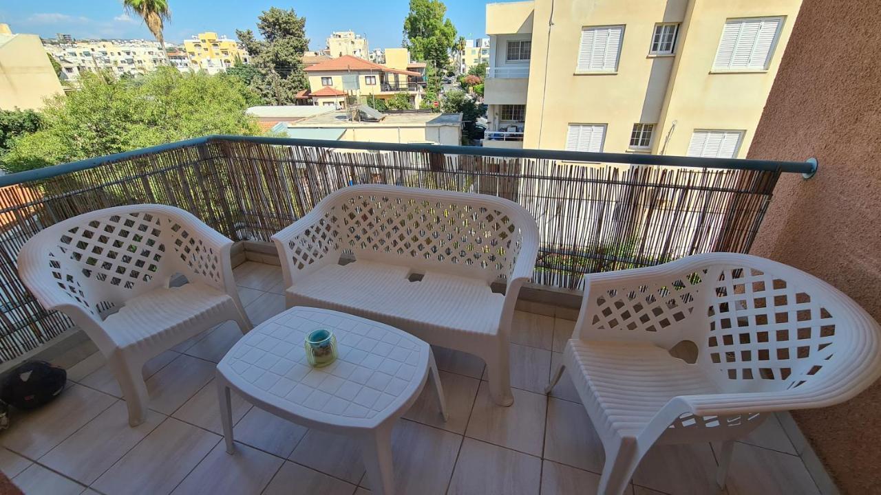 Central 2 Bedroom Apartment In Kato Paphos מראה חיצוני תמונה